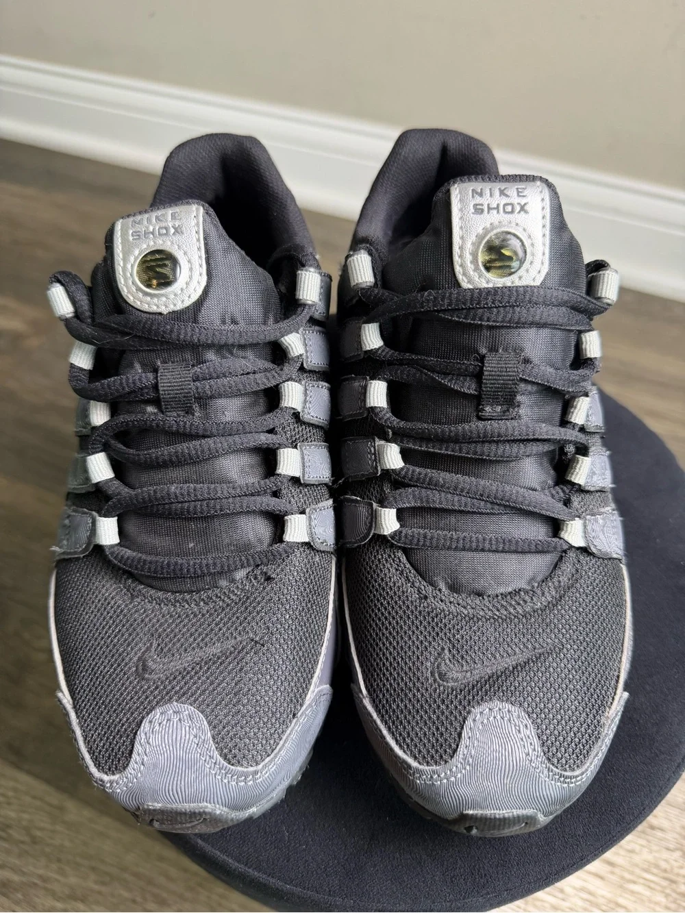 Nike Youth Boys Shox NZ Athletic Sneakers